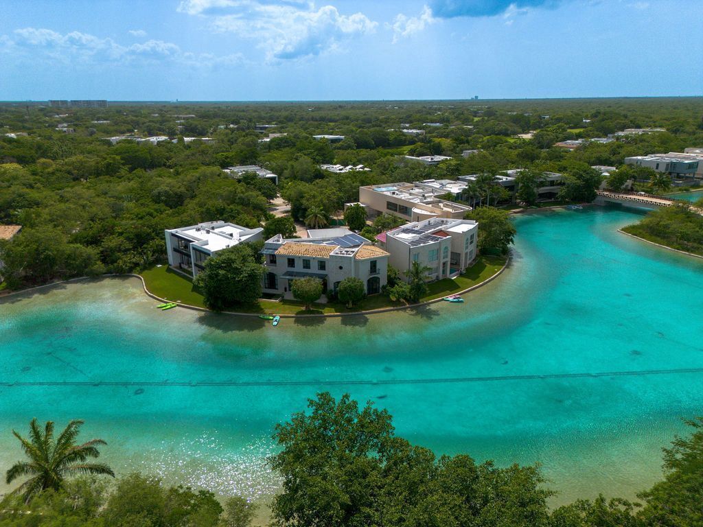 Residencia en venta en Kanha Park, YCC