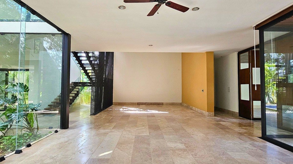 Residencia en venta en Yucatán Country Club