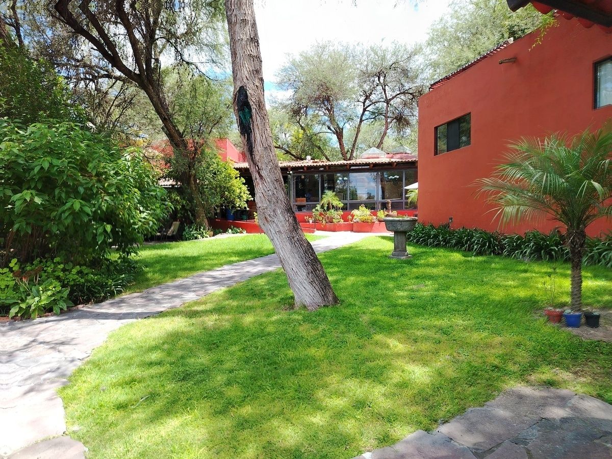 Inmueble Comercial y Negocio Senior Care en Marcha | San Miguel de Allende, Gto.