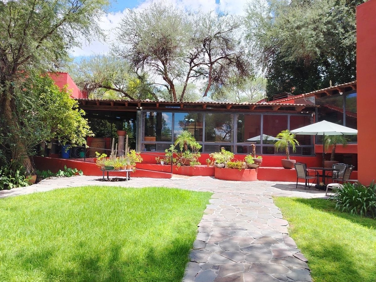 Inmueble Comercial y Negocio Senior Care en Marcha | San Miguel de Allende, Gto.