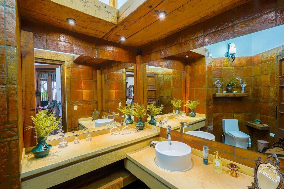 Venta de hermosa Quinta dentro de la ciudad en zona residencial.