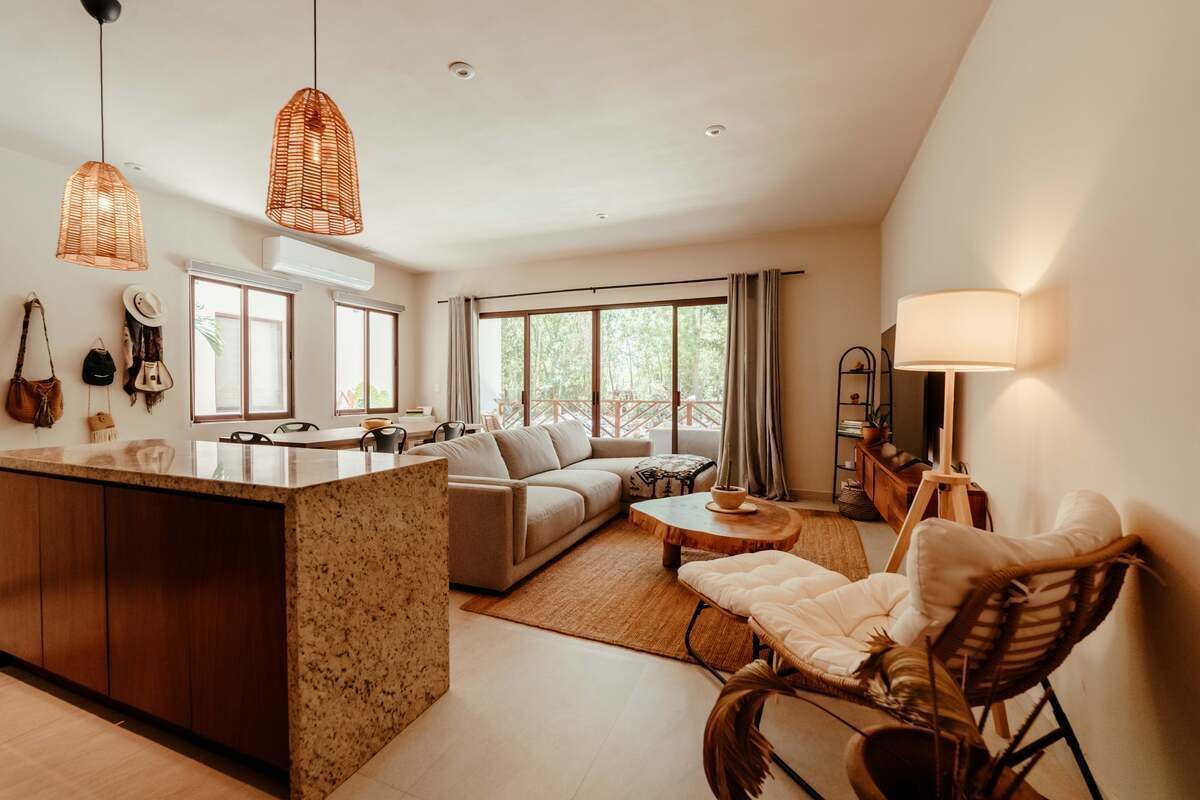 3-Bedroom Poolside Living in Puerto Aventuras