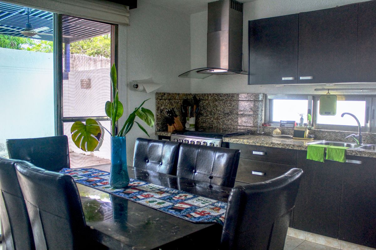 Casa en venta en La Herradura III, Caucel