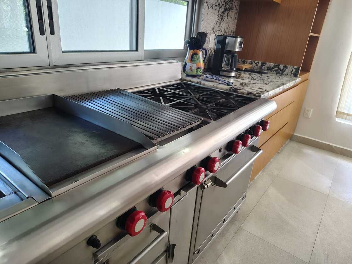 Casa en venta en Puerto Morelos, Aldea Umm - Vesna, 320 m²
