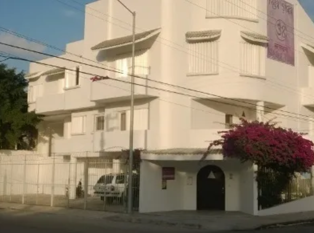 Edificio completo en venta en la Calle 38 y 20, ID2704