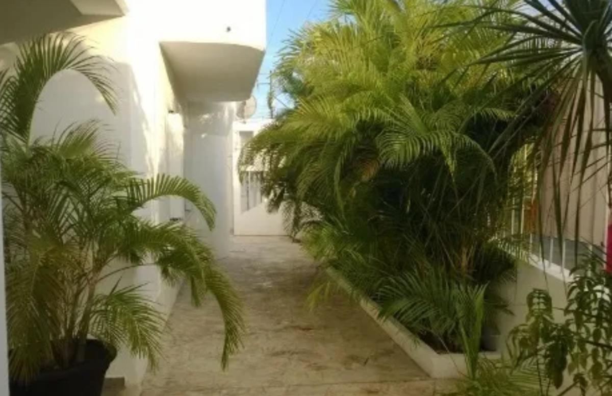 Edificio completo en venta en la Calle 38 y 20, ID2704