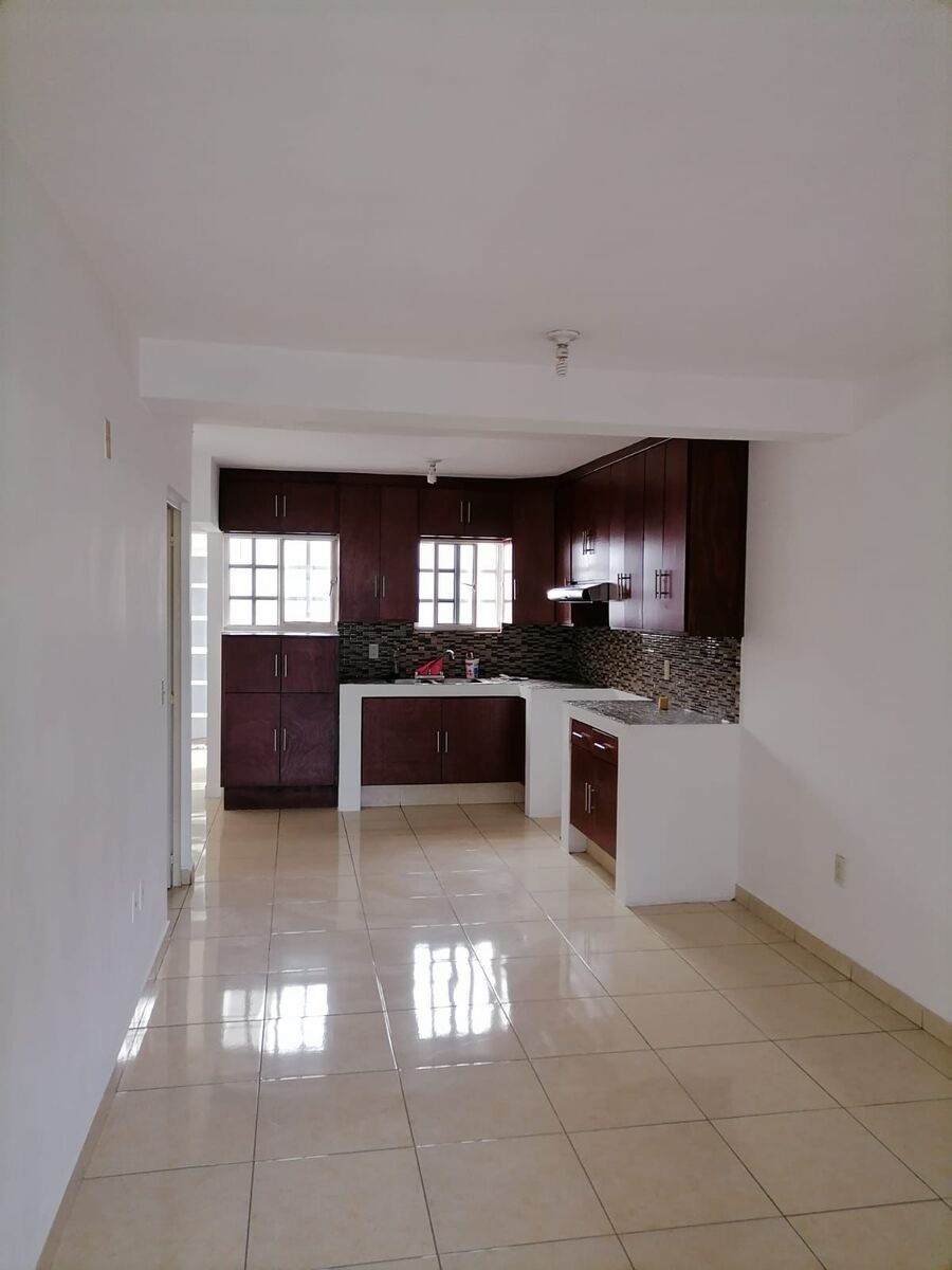 Casa en Venta en Uruapan | 3 recámaras - 2 baños