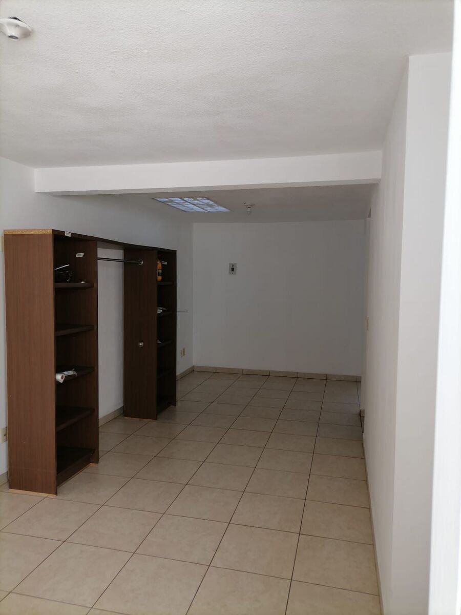 Casa en Venta en Uruapan | 3 recámaras - 2 baños