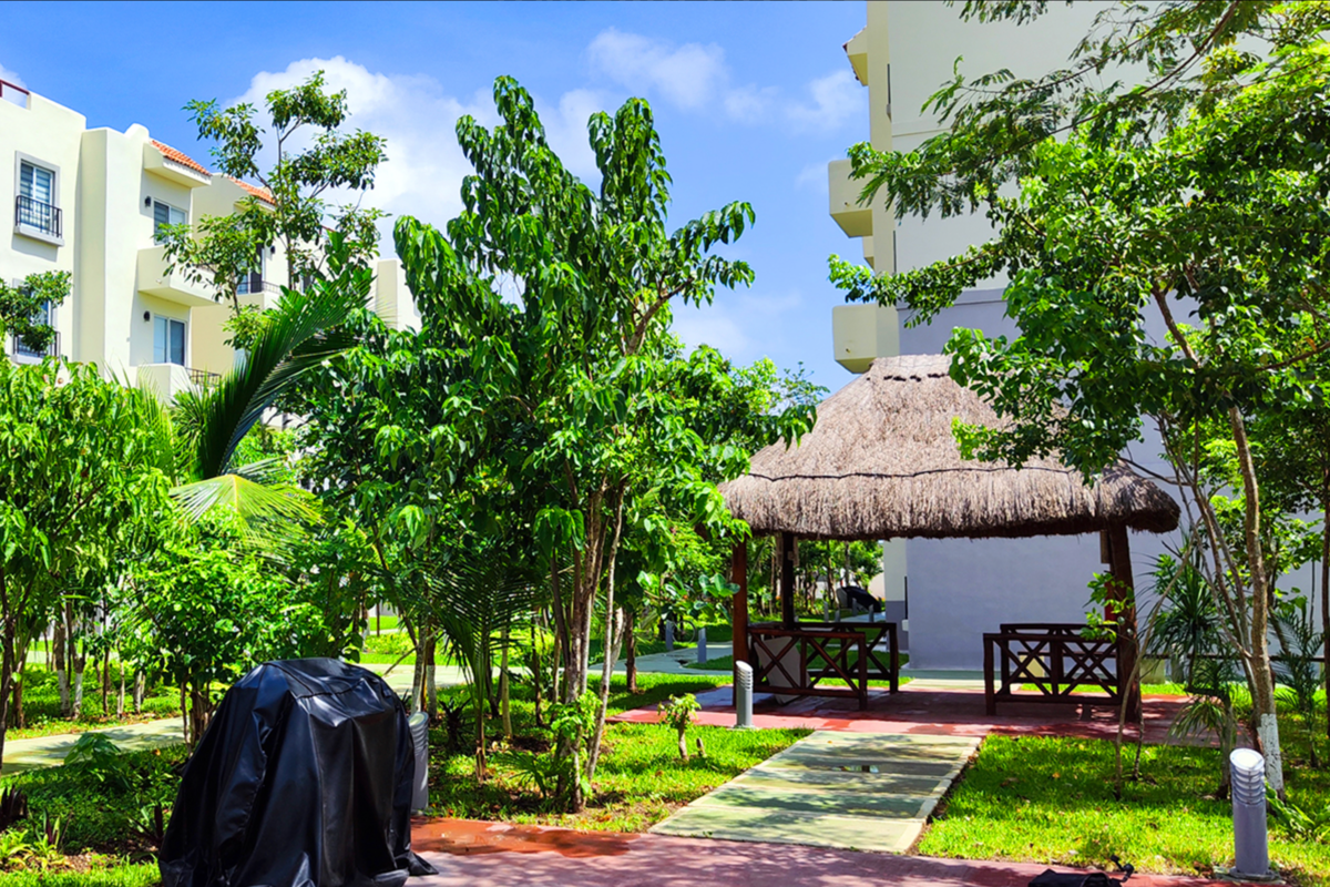 Departamento a Estrenar entre Jardines y Alberca ID3010