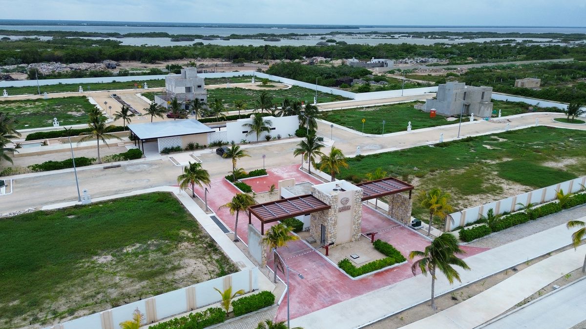 Lote Residencial en venta en Chelem en Privada Puerto Esmeralda - HI2511409