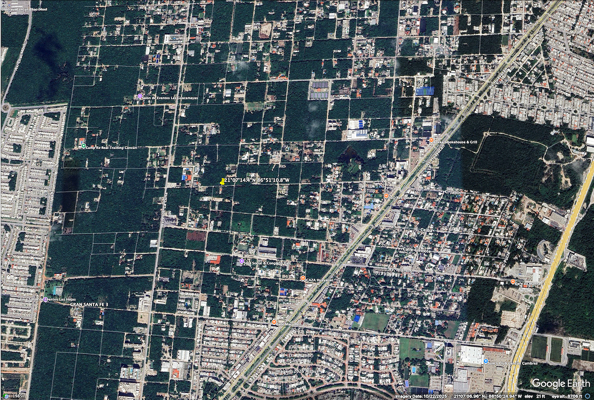 Lote de Terreno en Colonia Alamos Cancún, entre Huayacán y la Luna ID3124