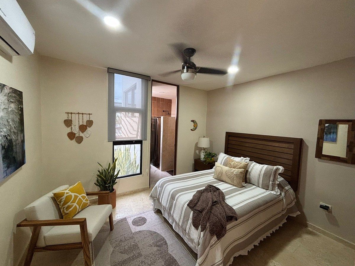 One-Story Beach House for Sale, Chuburná Puerto with Pool, Solar; Rooftop Palapa