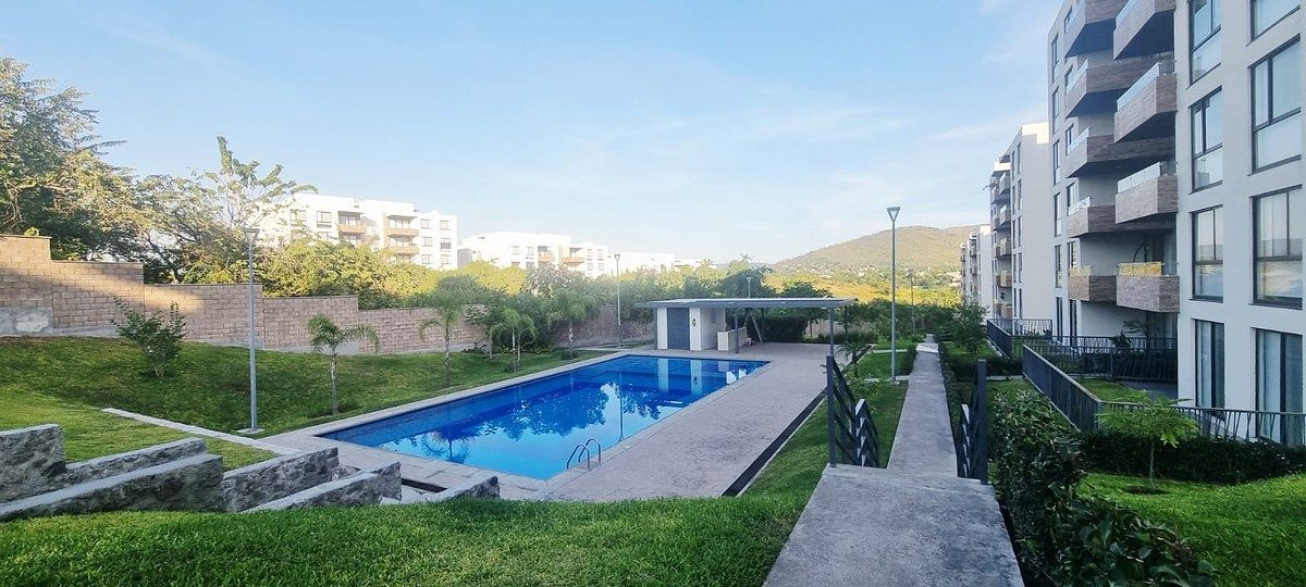 Departamento en Renta con Elevador, Alberca y Amenidades en Xochitepec, Mor.