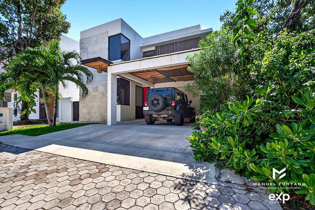 Senderos de Mayakoba | 3-Bedroom House with Pool for Sale in Playa del Carmen