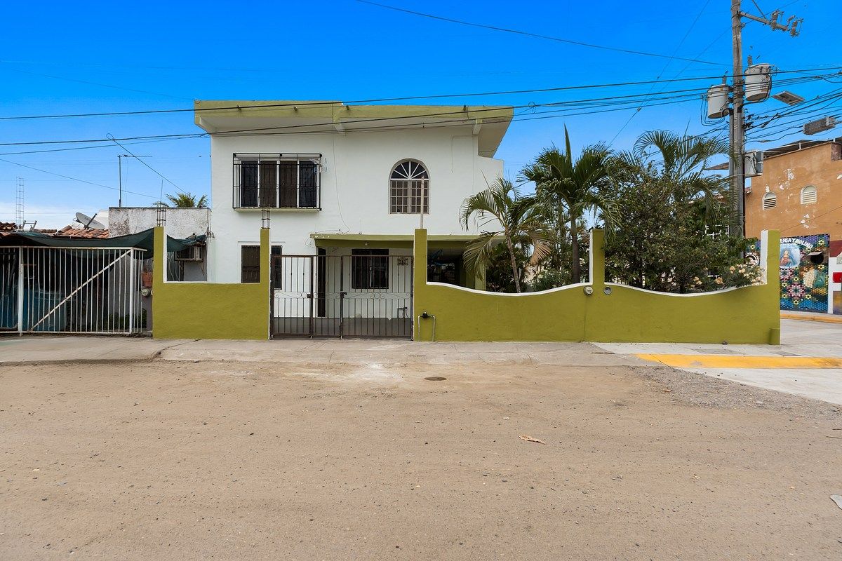 CASA EN VENTA | MEGA ESQUINA VALLE DORADO| Bahía de Banderas| Potencial crecimi