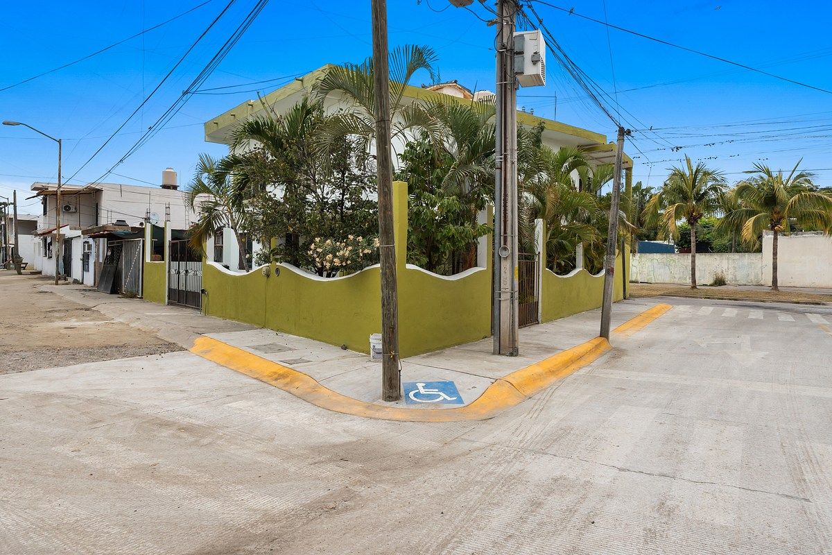 CASA EN VENTA | MEGA ESQUINA VALLE DORADO| Bahía de Banderas| Potencial crecimi