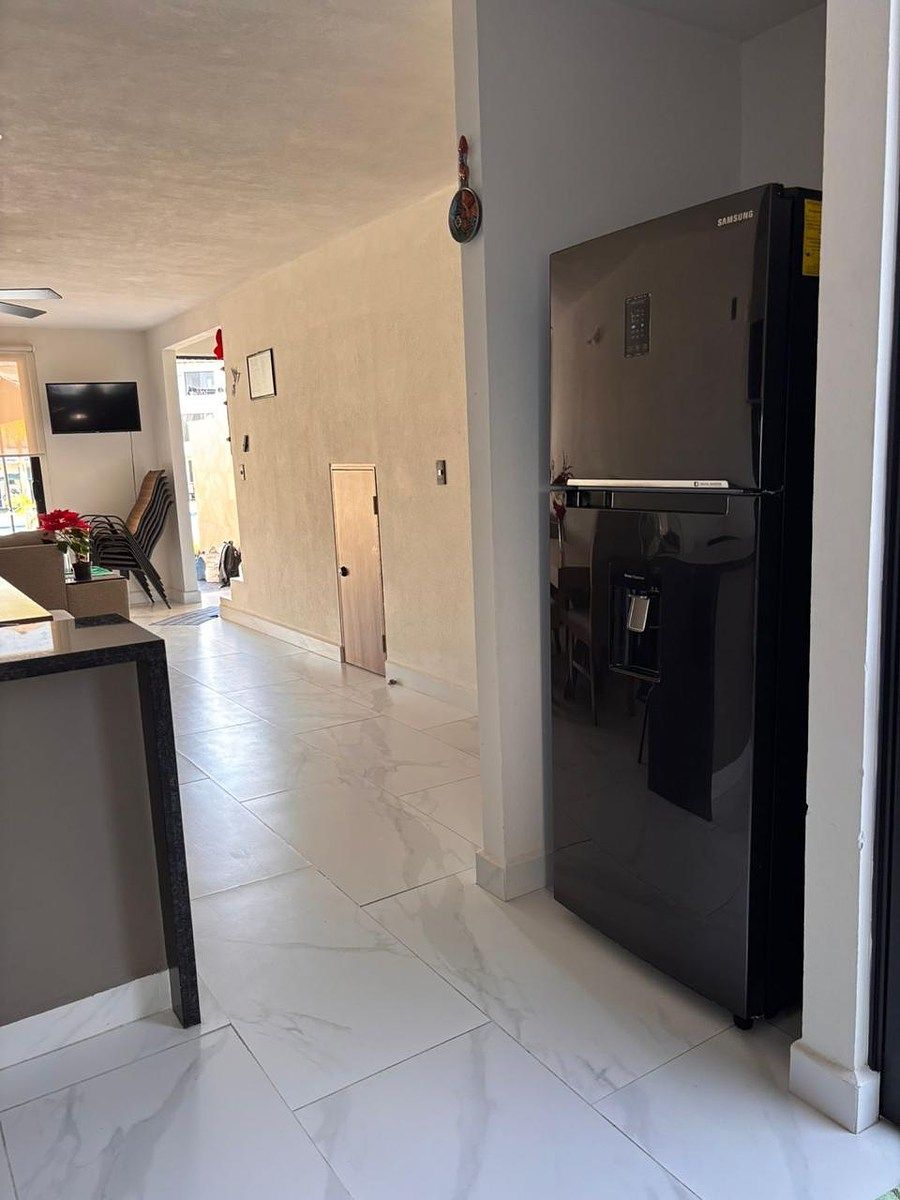 Casa Amueblada en Renta con Patio Particular, Alberca y Amenidades en Xochitepec