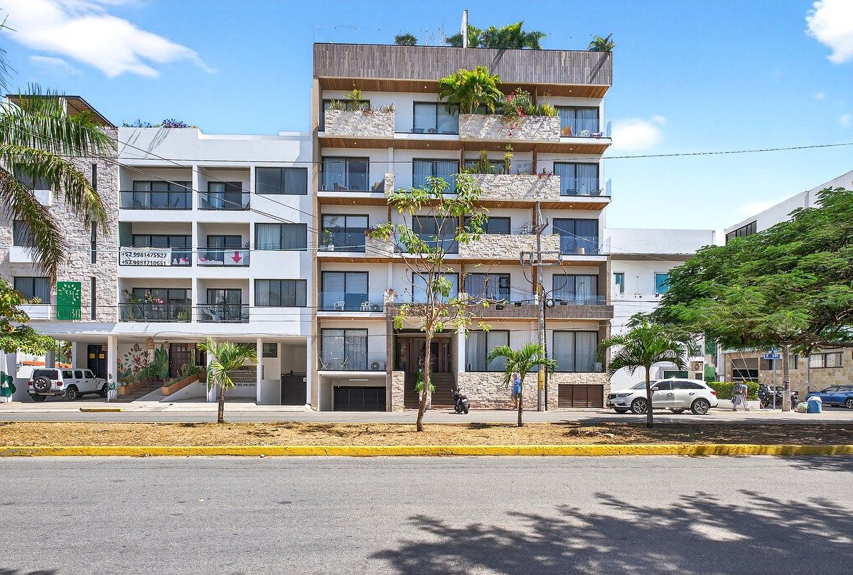 Menesse 38st | Penthouse Studio for Sale on Calle 38, Playa del Carmen