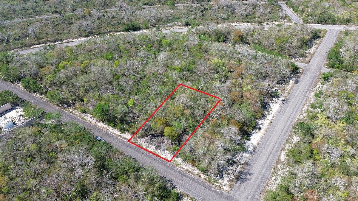 Lote residencial en venta en Quadra Yucatán, Hunucmá - HI2602439
