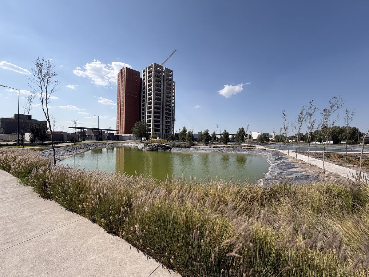 Terreno en VENTA en Hacienda Carlota - Corregidora Qro.