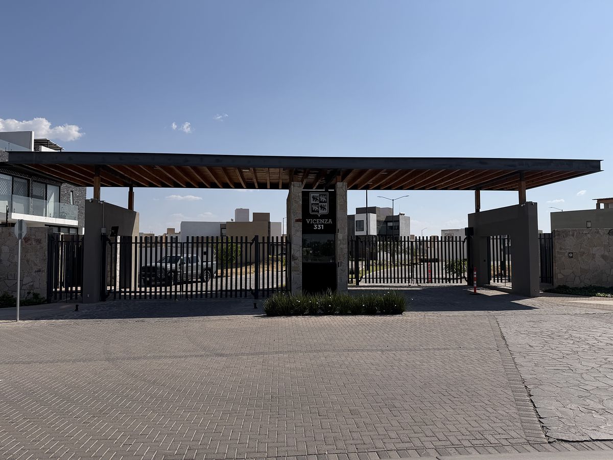 Terreno en VENTA en Hacienda Carlota - Corregidora Qro.