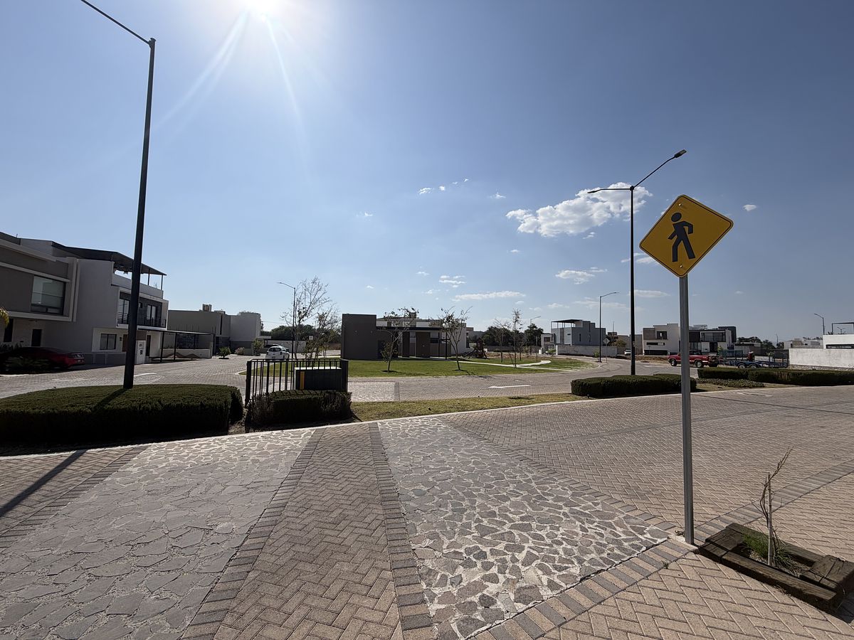 Terreno en VENTA en Hacienda Carlota - Corregidora Qro.