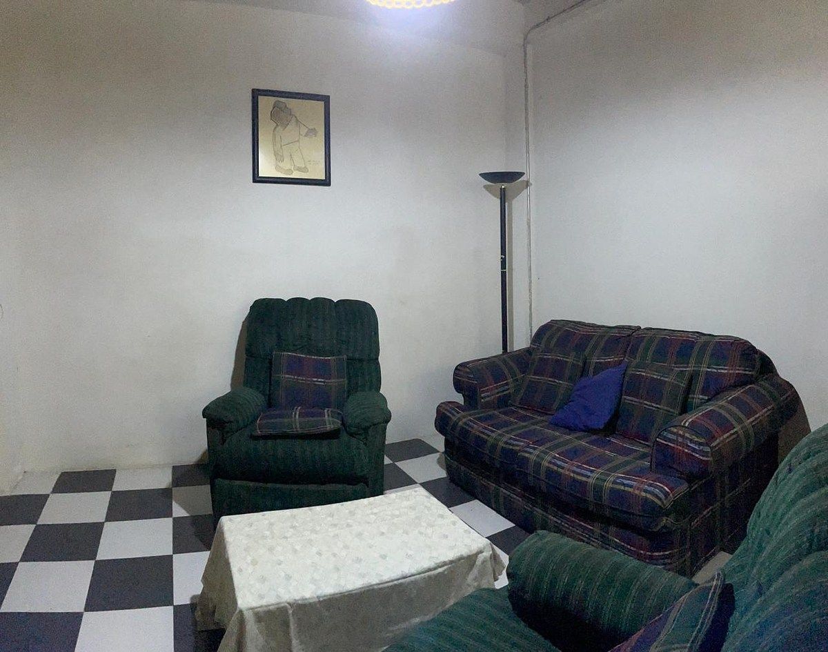 Casa multifuncional en Moctezuma, segunda sección.