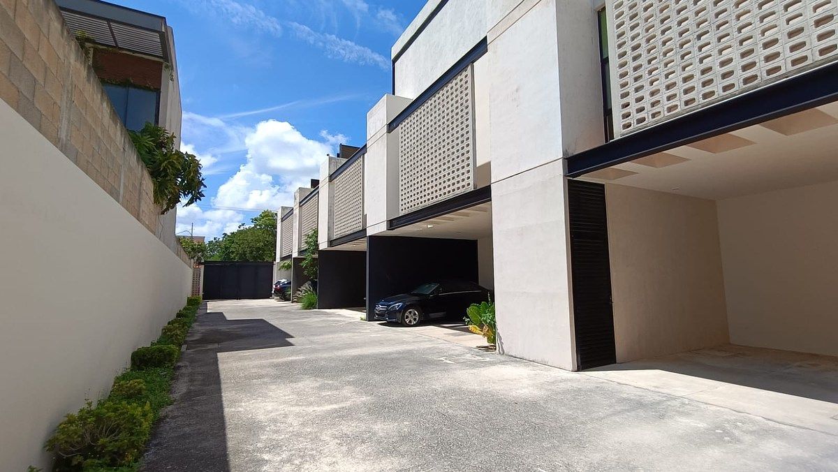 Condominium for rent in Mérida, 19, 152 m²