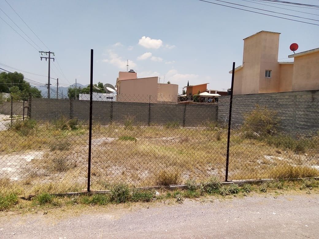 Terreno en esquina de 400 m² en Atotonilco de Tula