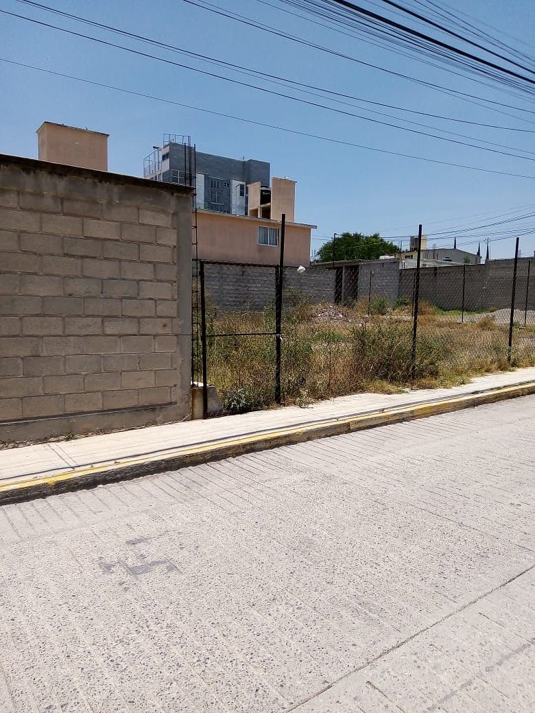 Terreno en esquina de 400 m² en Atotonilco de Tula