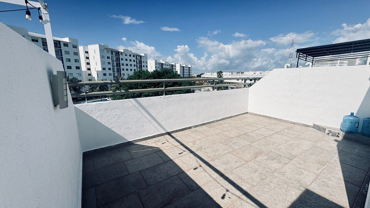Renta Departamento Townhouse amueblado