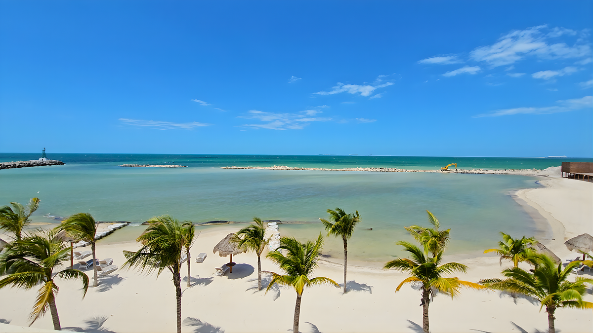 Departamento en venta en Marina Yucalpetén con vista al mar-HI2603457