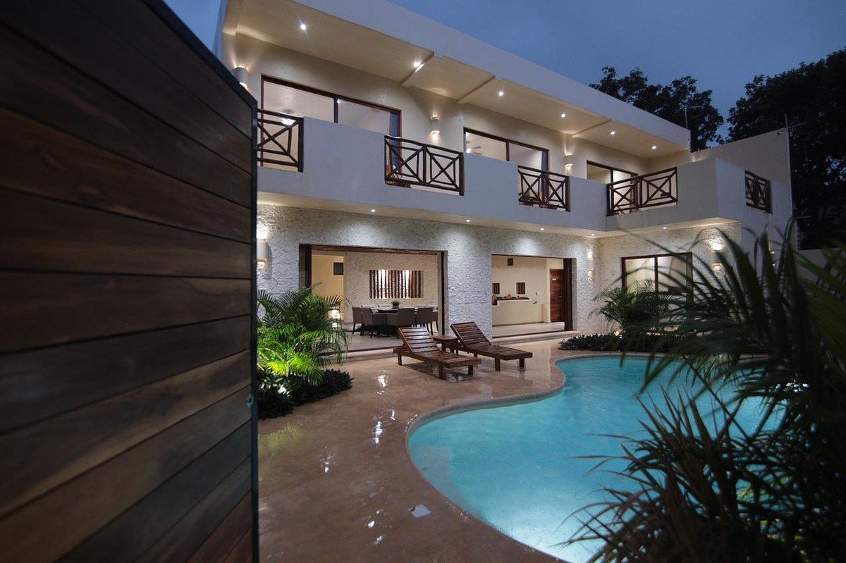 Casa en Tulum con 5 habs. tipo lock-off y alberca privada en Distrito La Selva