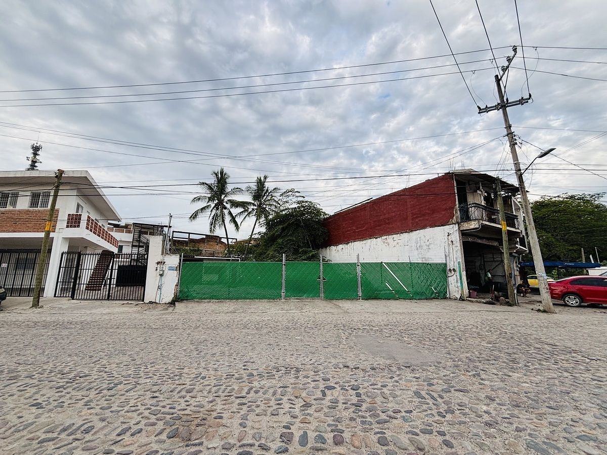 Terreno con Potencial de Desarrollo en PV | Uso Mixto | Zona Fluvial