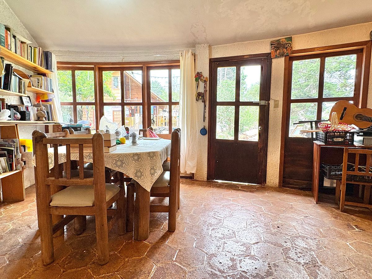 Casa con terreno en VENTA en Los Alcanfores