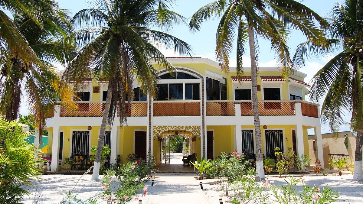 Casa Boutique de 4 departamentos frente al mar en Celestún - HI2605473