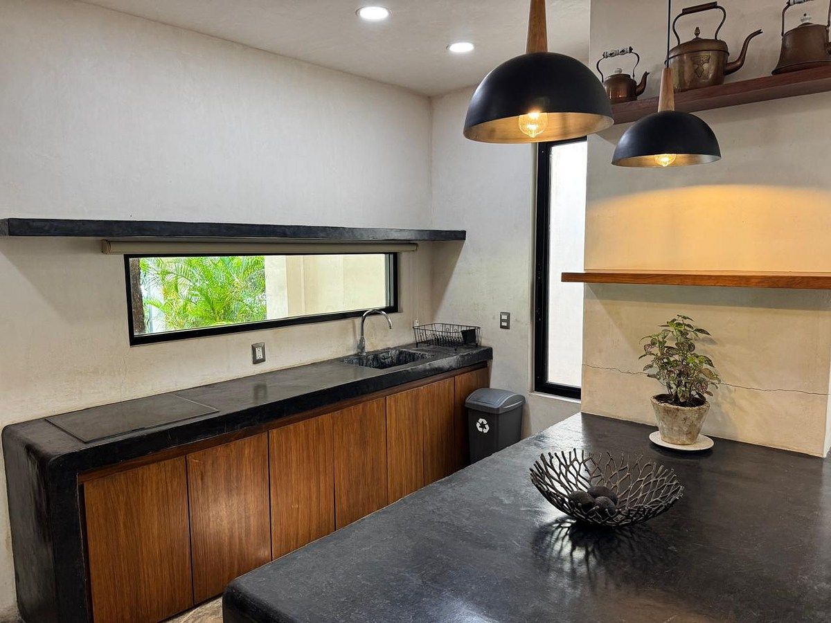 PRECIO DE OPORTUNIDAD: Villa Lista para Habitar y lote al lado en Riviera Tulum