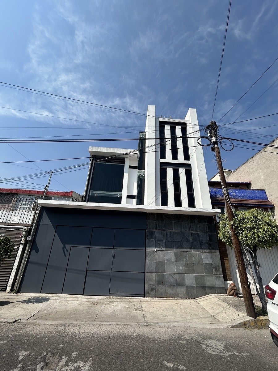 Casa en Venta en calle cerrada-Colonia petrolera Taxqueña