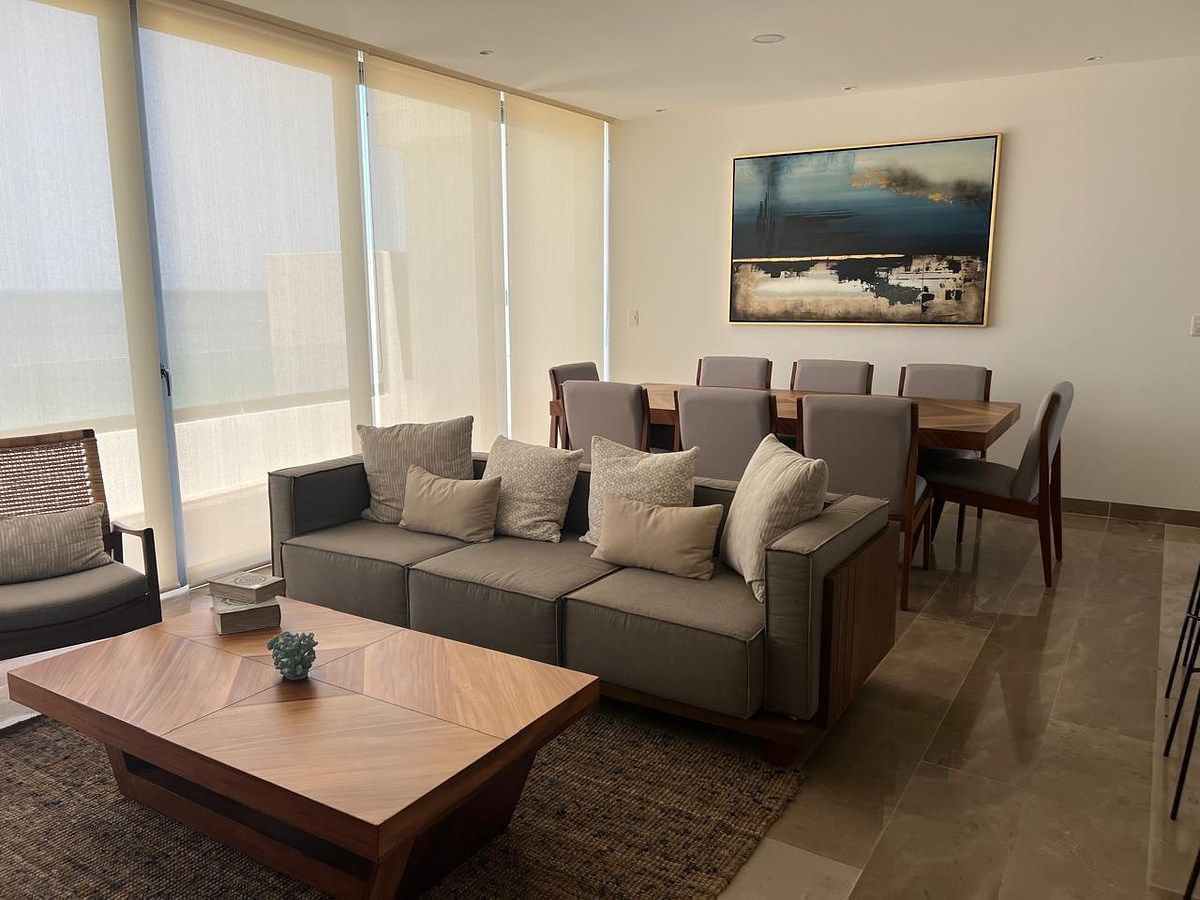 Penthouse amueblado frente al mar en venta en Turena, Telchac Puerto