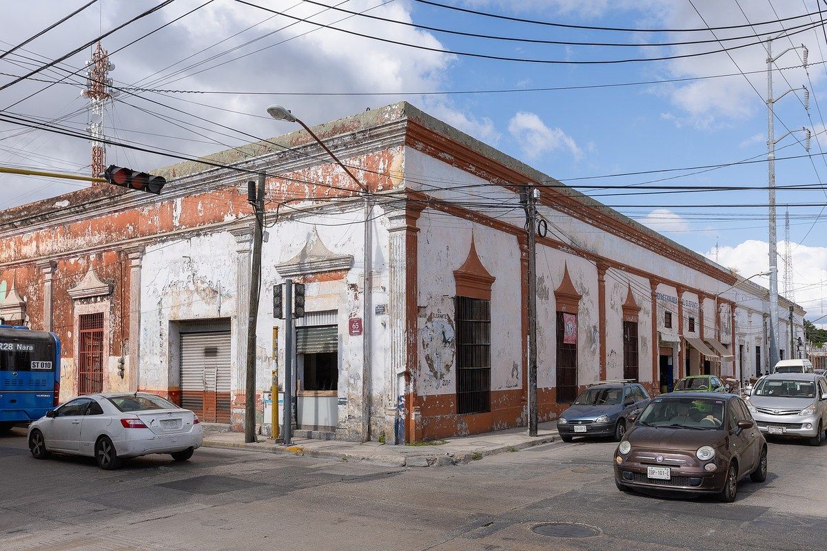 Casa en venta con Uso de Suelo en el Centro de Mérida