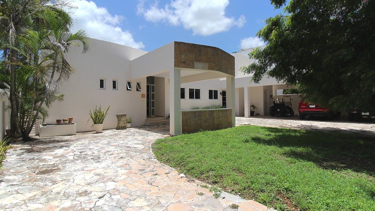 Casa en renta en Club de Golf la Ceiba - HI2605474