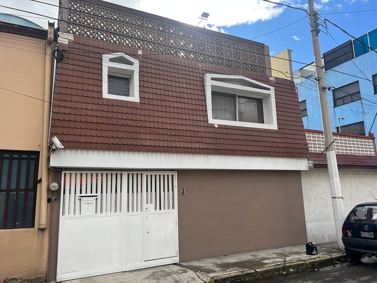 Casa en Venta en San Juan de Aragón, Gustavo A. Madero, Ciudad de México