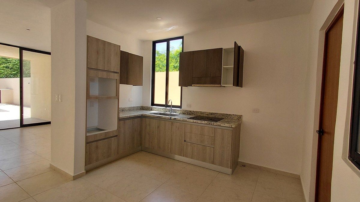 Casa Nueva en Blanca Residencial – Terreno Excedente de 411m², Alberca y 4 Rec
