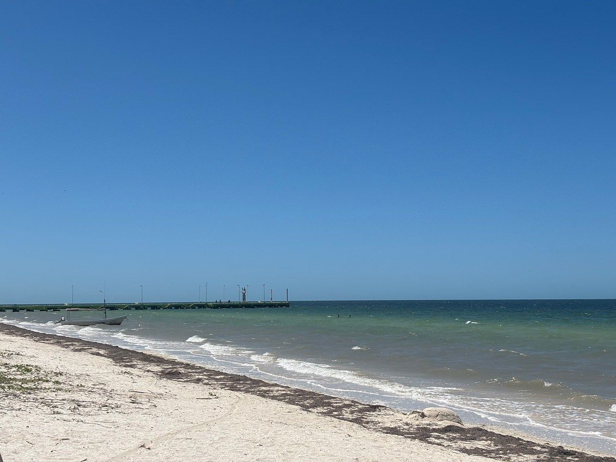 Casa en venta en Telchac Puerto — lista para habitar o generar ingresos desde el