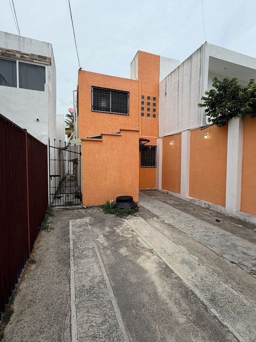 Casa en renta Fraccionamiento Chemuyil en Cancún ID3191