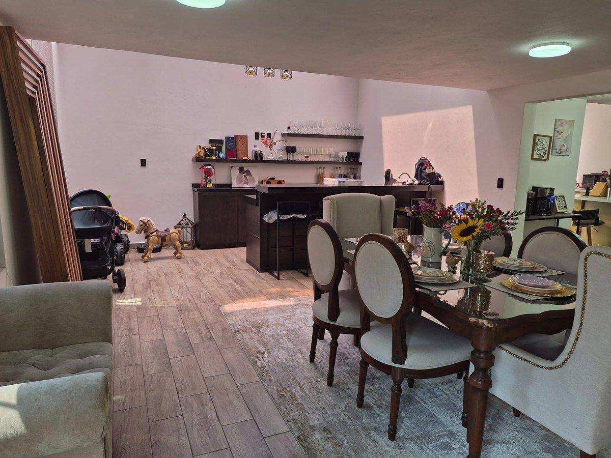Casa en Venta en Cerrada en Calzada de las Águilas