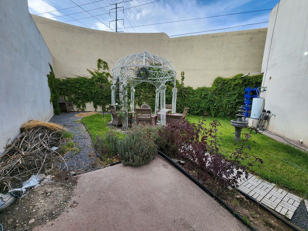 Casa en alquiler en Saltillo, Santa Rosa de Lima, 81 m²