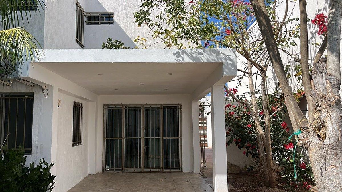 Casa de 3 Recámaras en Venta – Fraccionamiento Las Américas Etapa III, Mérida, Y