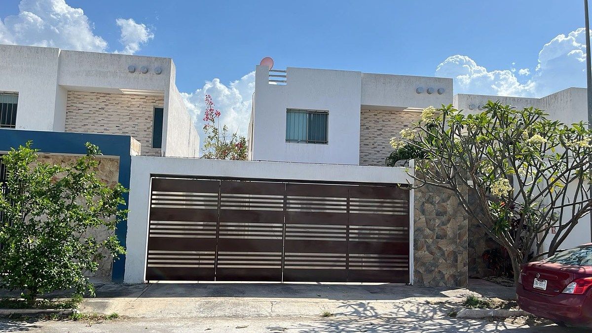 Casa de 3 Recámaras en Venta – Fraccionamiento Las Américas Etapa III, Mérida, Y
