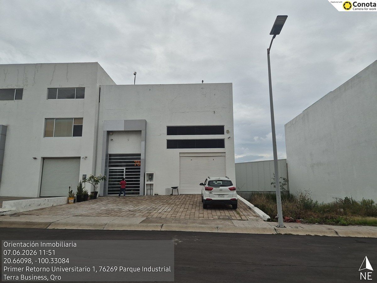 Comercial en alquiler en El Marqués, 1er Retorno Universitario, 578 m²